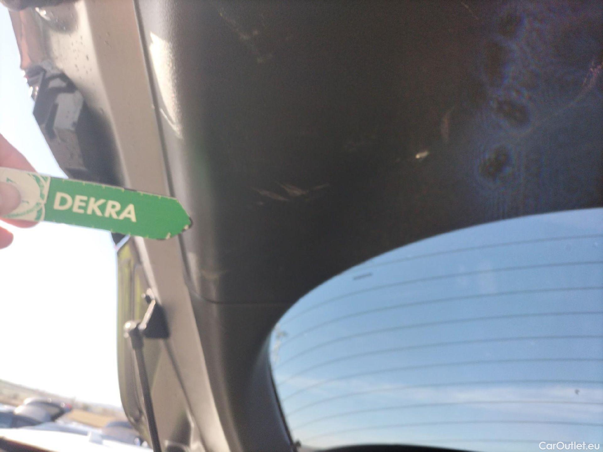  Nissan  Juke NISSAN  / 2019 / 5P / crossover DIG-T 84 kW (114 CV) DCT 7 V N-Connecta (AC2) #34