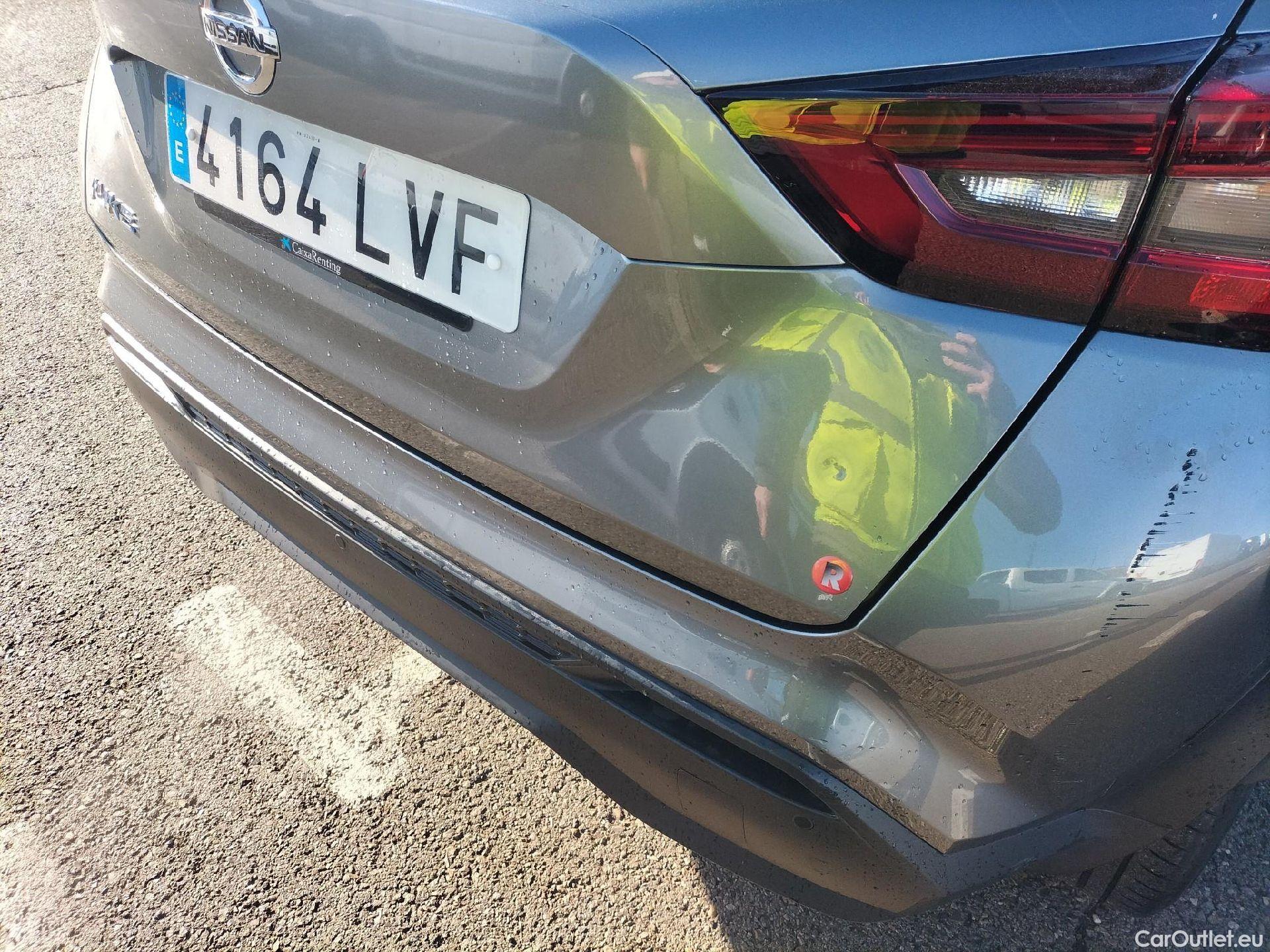  Nissan  Juke NISSAN  / 2019 / 5P / crossover DIG-T 84 kW (114 CV) DCT 7 V N-Connecta (AC2) #27