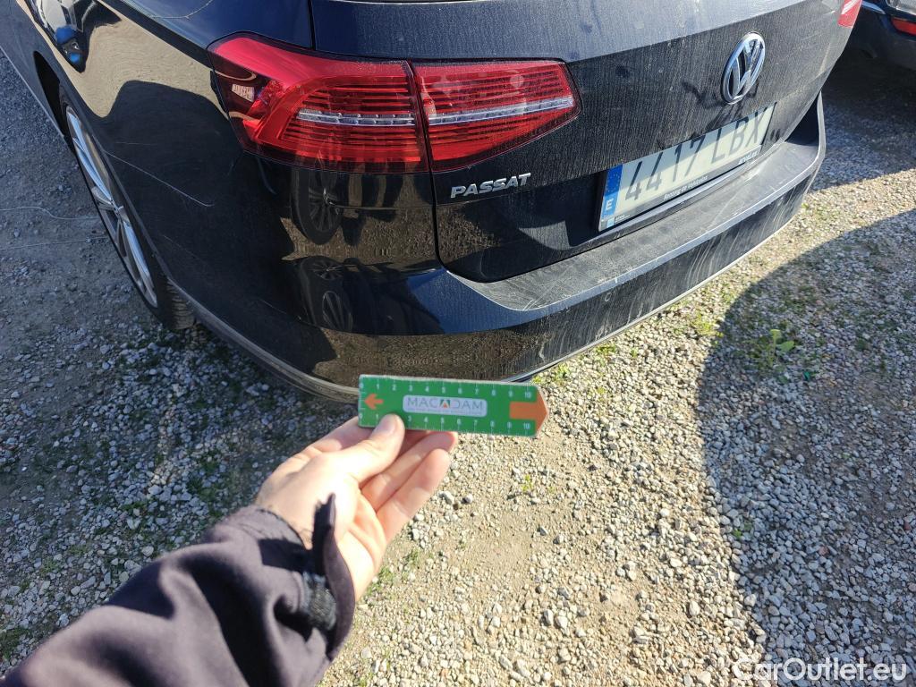  Volkswagen  Passat VOLKSWAGEN  / 2014 / 5P / familiar Sport 2.0 TDI 140kW (190CV) DSG Variant #29