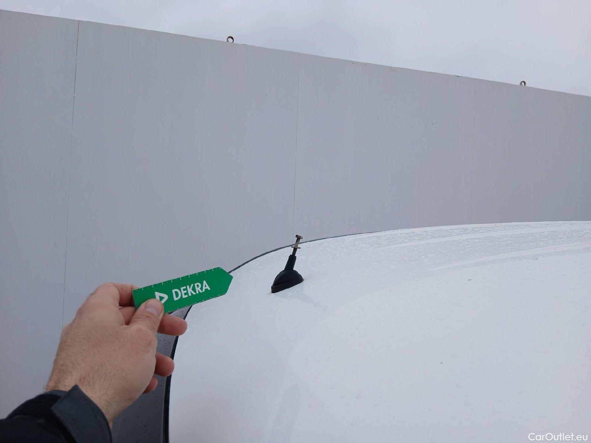  Fiat  Doblo FIAT Doblò Cargo/2015/4P/furgón derivado de turismo Cargo XL Base Plus 1.6 Mjet 78kW (105CV) #17