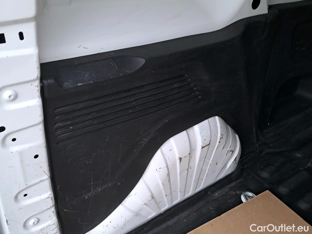  Citroen  Berlingo CITROEN  / 2018 / 3P / furgón derivado de turismo Talla M BlueHDi 73kW CONTROL #10