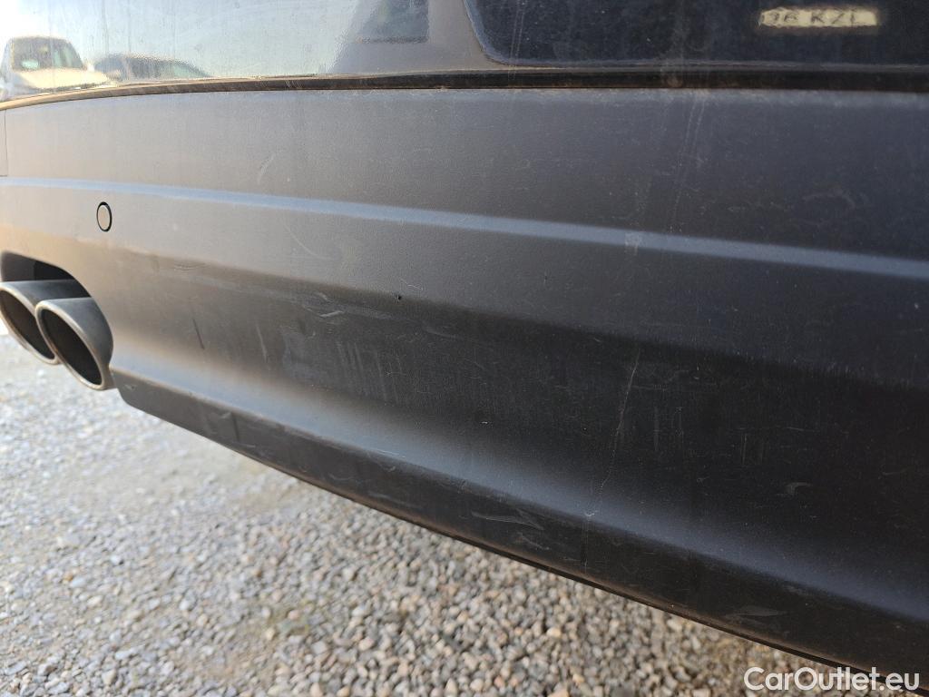  Jaguar  F-PACE JAGUAR  / 2015 / 5P / todoterreno 2.0L i4D 132kW Pure Auto #37