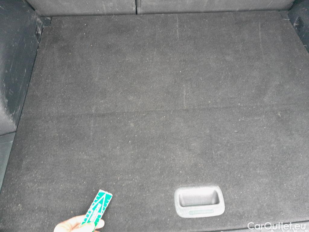  KIA  Sportage KIA  / 2018 / 5P / todoterreno 1.6 MHEV Black Edition 100kW (136CV) 4x2(SP) #7