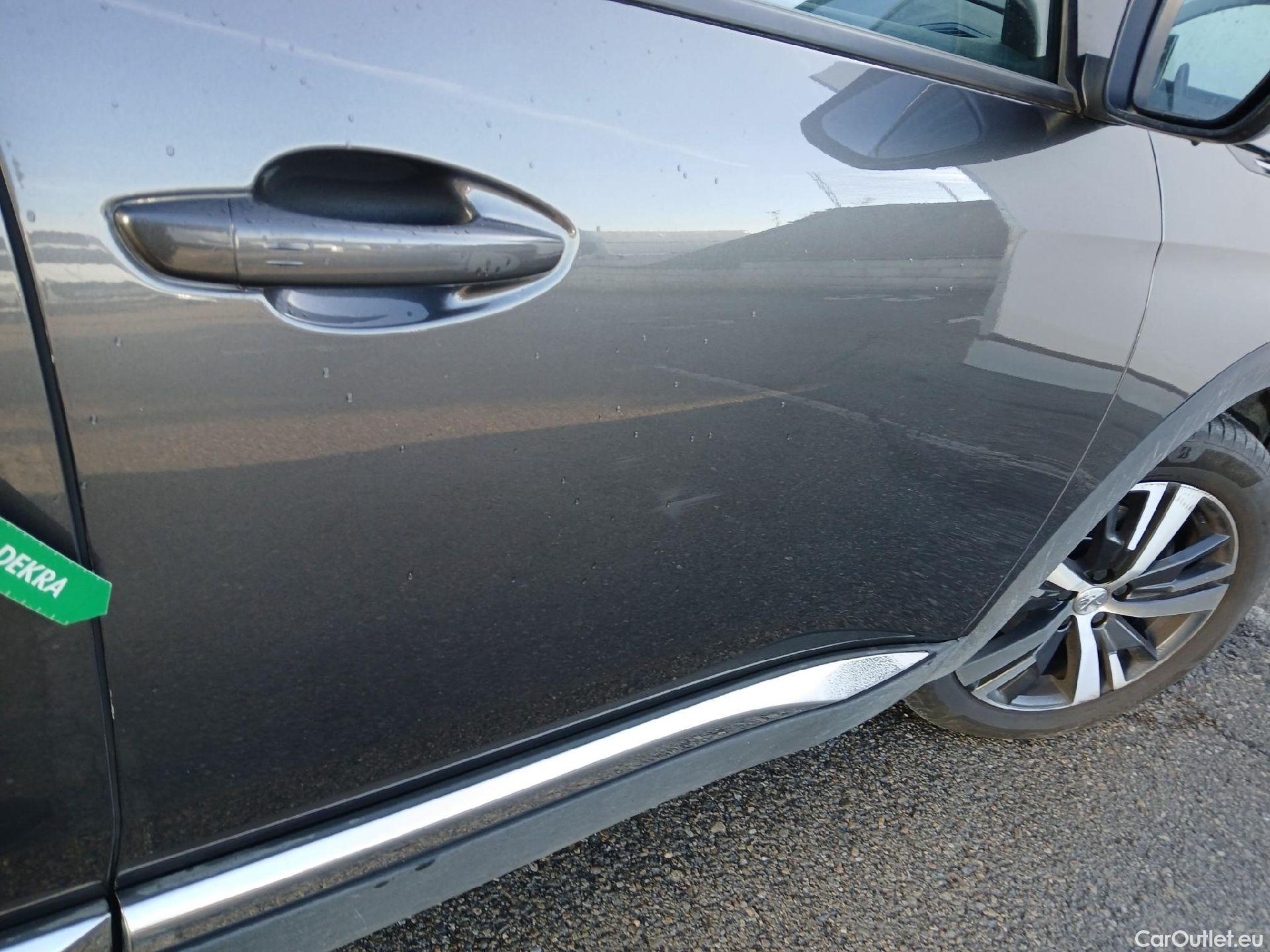  Peugeot  3008 PEUGEOT  / 2020 / 5P / todoterreno 1.2 PureTech 96KW S&S Allure Pack #34