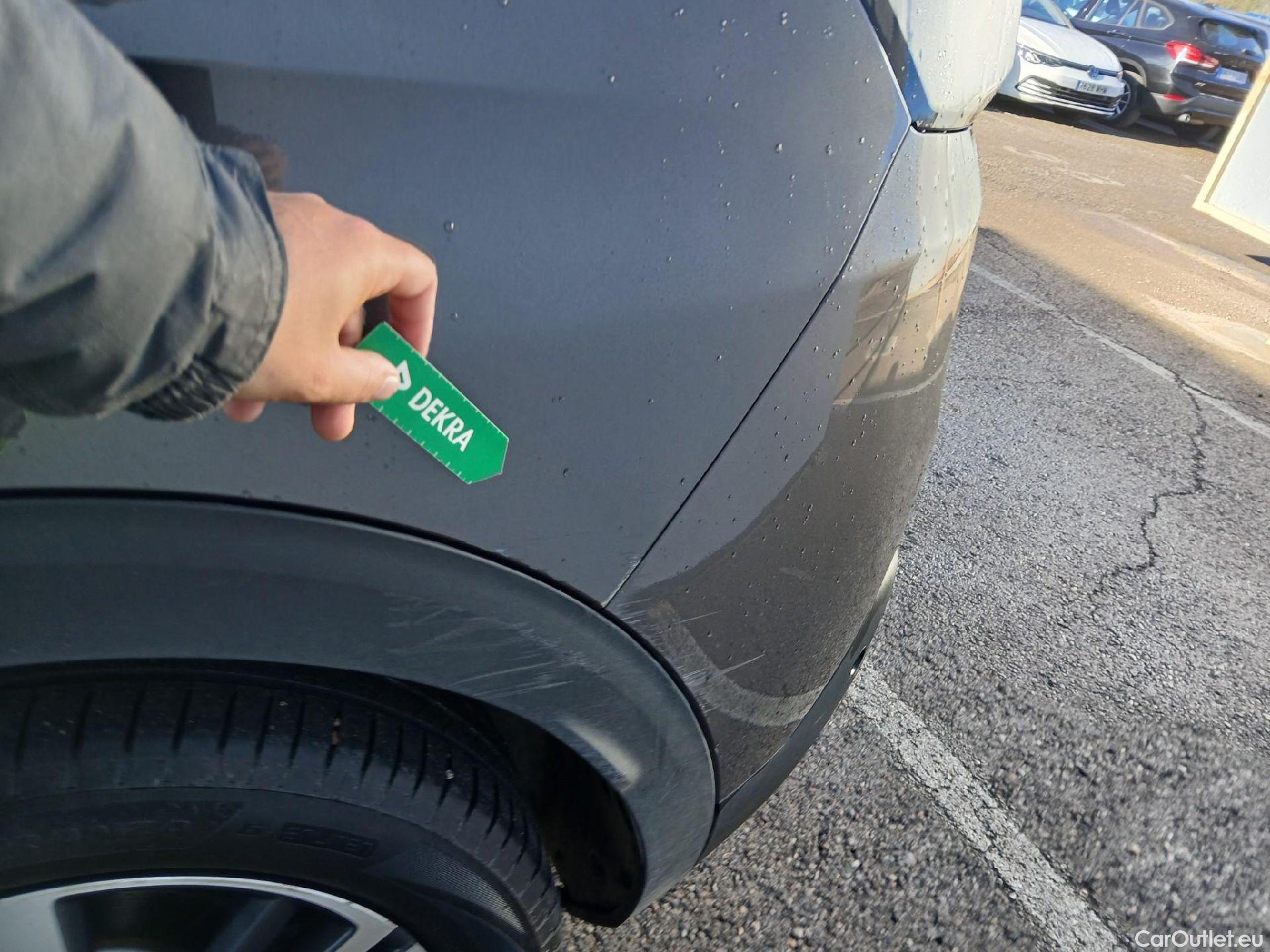  Peugeot  3008 PEUGEOT  / 2020 / 5P / todoterreno 1.2 PureTech 96KW S&S Allure Pack #15