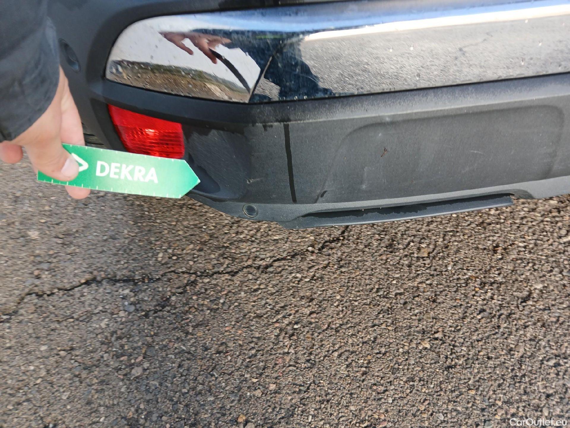  Peugeot  3008 PEUGEOT  / 2020 / 5P / todoterreno 1.2 PureTech 96KW S&S Allure Pack #24