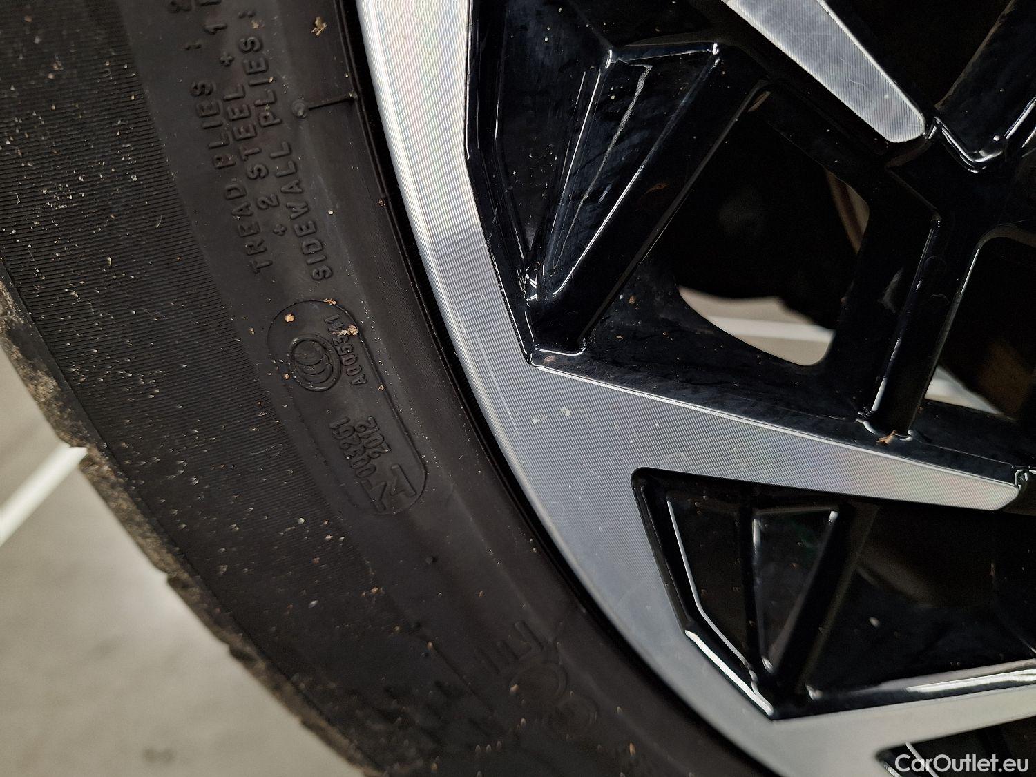  Hyundai   Ioniq Hyundai, 5 '21 BEV, Hyundai 5 77kWh Balance Vision 5d #9