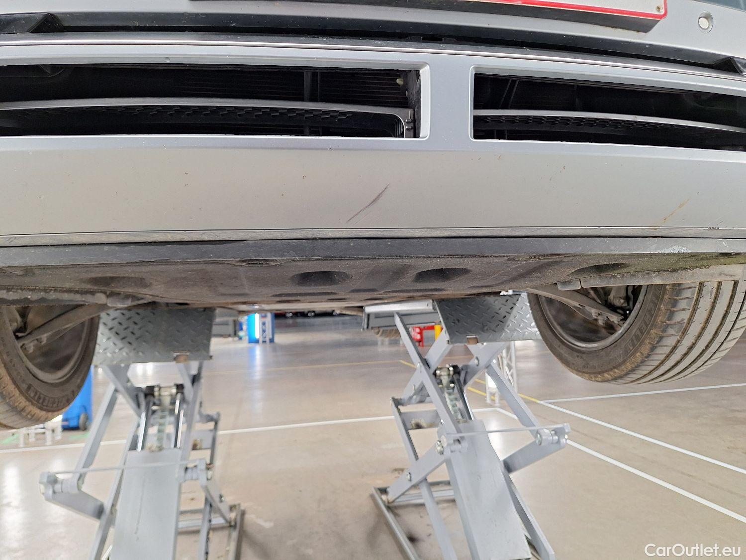  Hyundai   Ioniq Hyundai, 5 '21 BEV, Hyundai 5 77kWh Balance Vision 5d #26