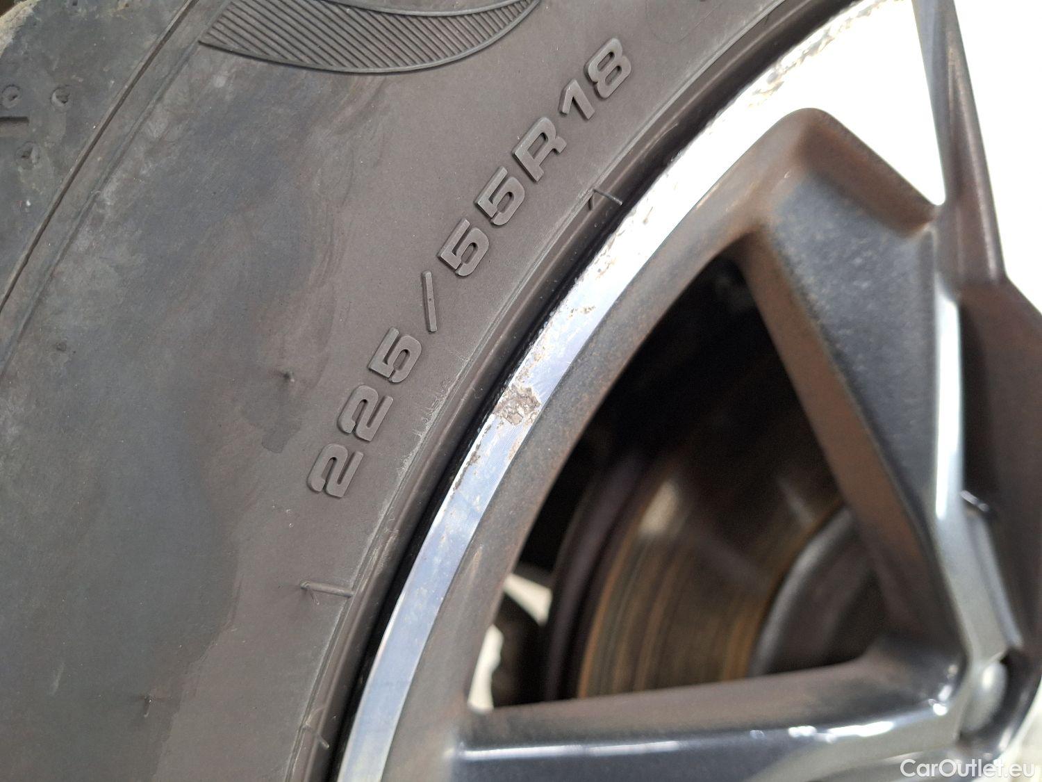  Peugeot  5008 Peugeot,  '16, Peugeot  1.5 BlueHDi 96kW S&S EAT8 Crossway 5d 7pl #9