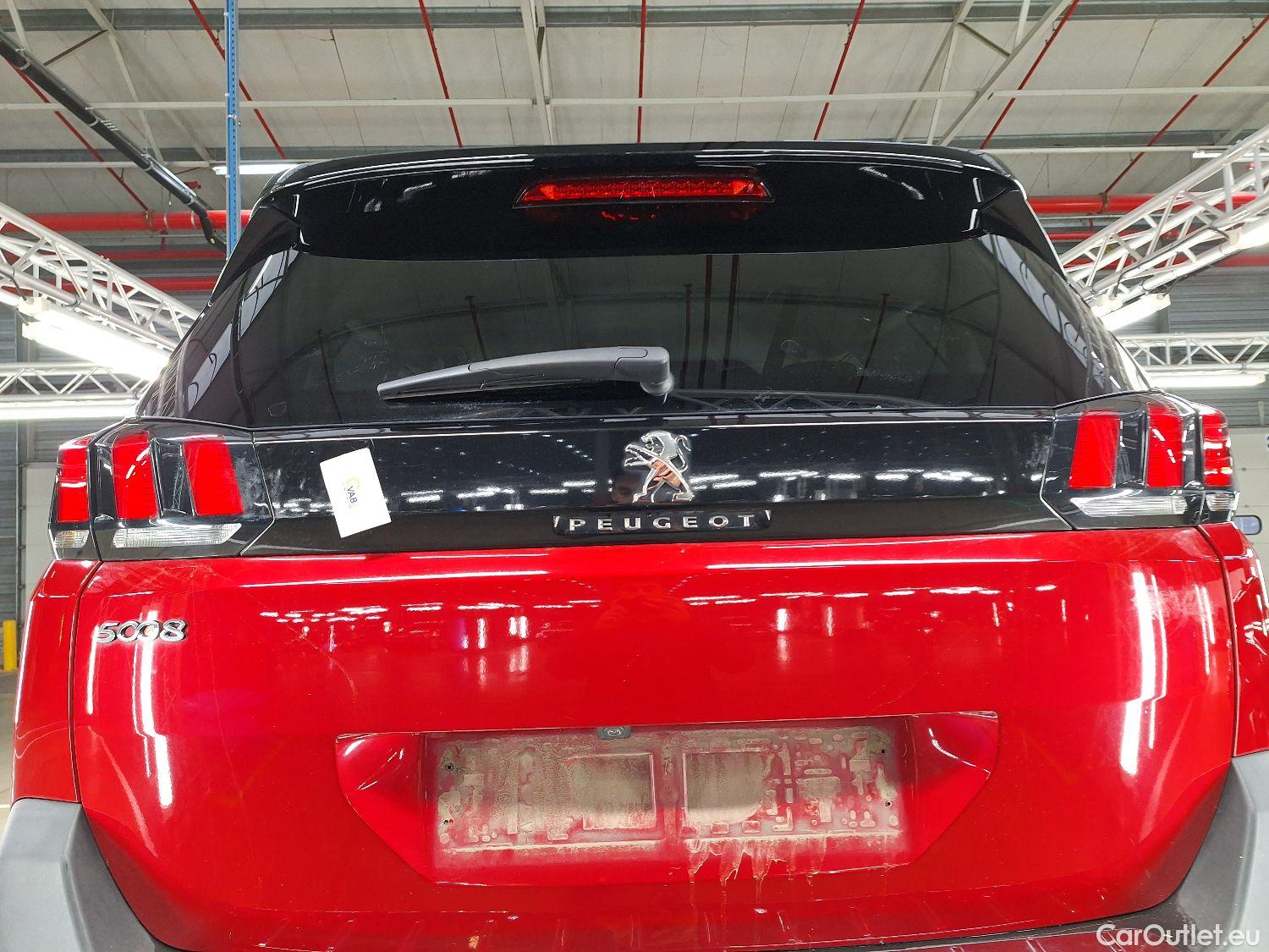  Peugeot  5008 Peugeot,  '16, Peugeot  1.5 BlueHDi 96kW S&S EAT8 Crossway 5d 7pl #24