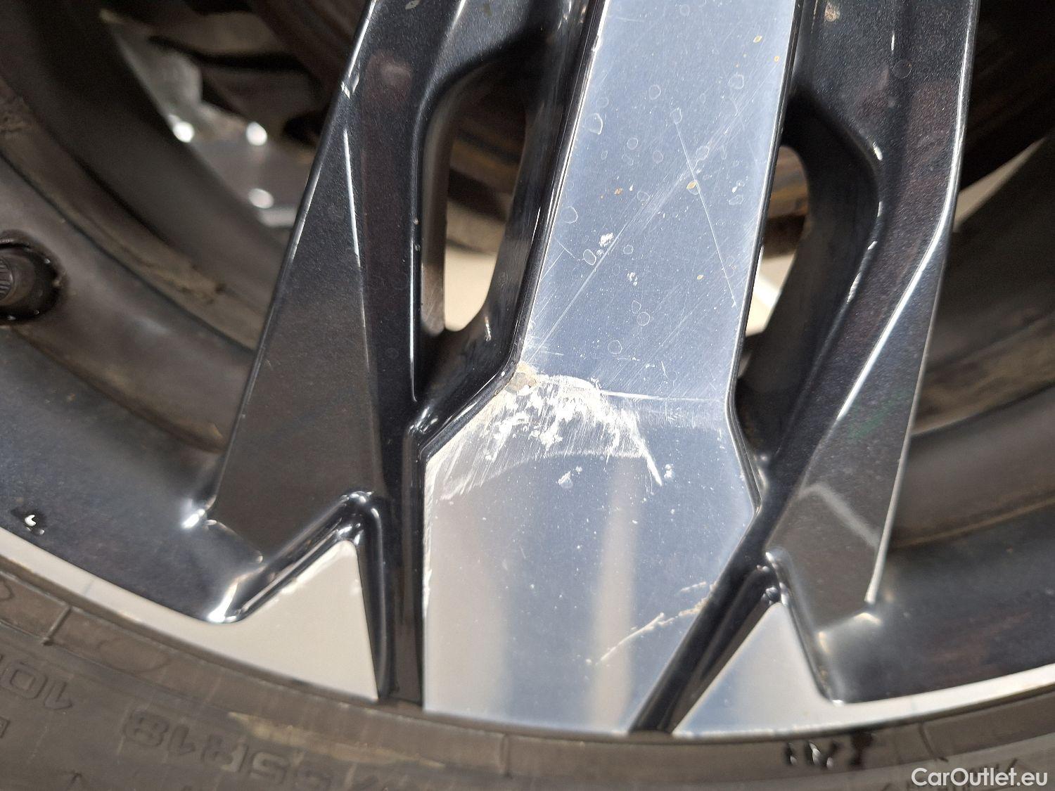  Peugeot  5008 Peugeot,  '16, Peugeot  1.5 BlueHDi 96kW S&S EAT8 Crossway 5d 7pl #13