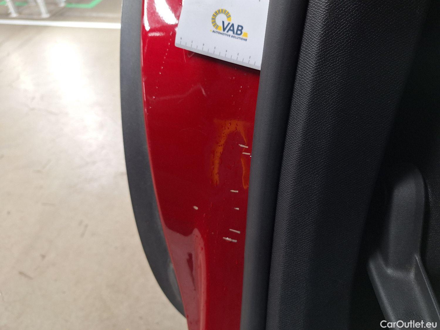  Peugeot  5008 Peugeot,  '16, Peugeot  1.5 BlueHDi 96kW S&S EAT8 Crossway 5d 7pl #35