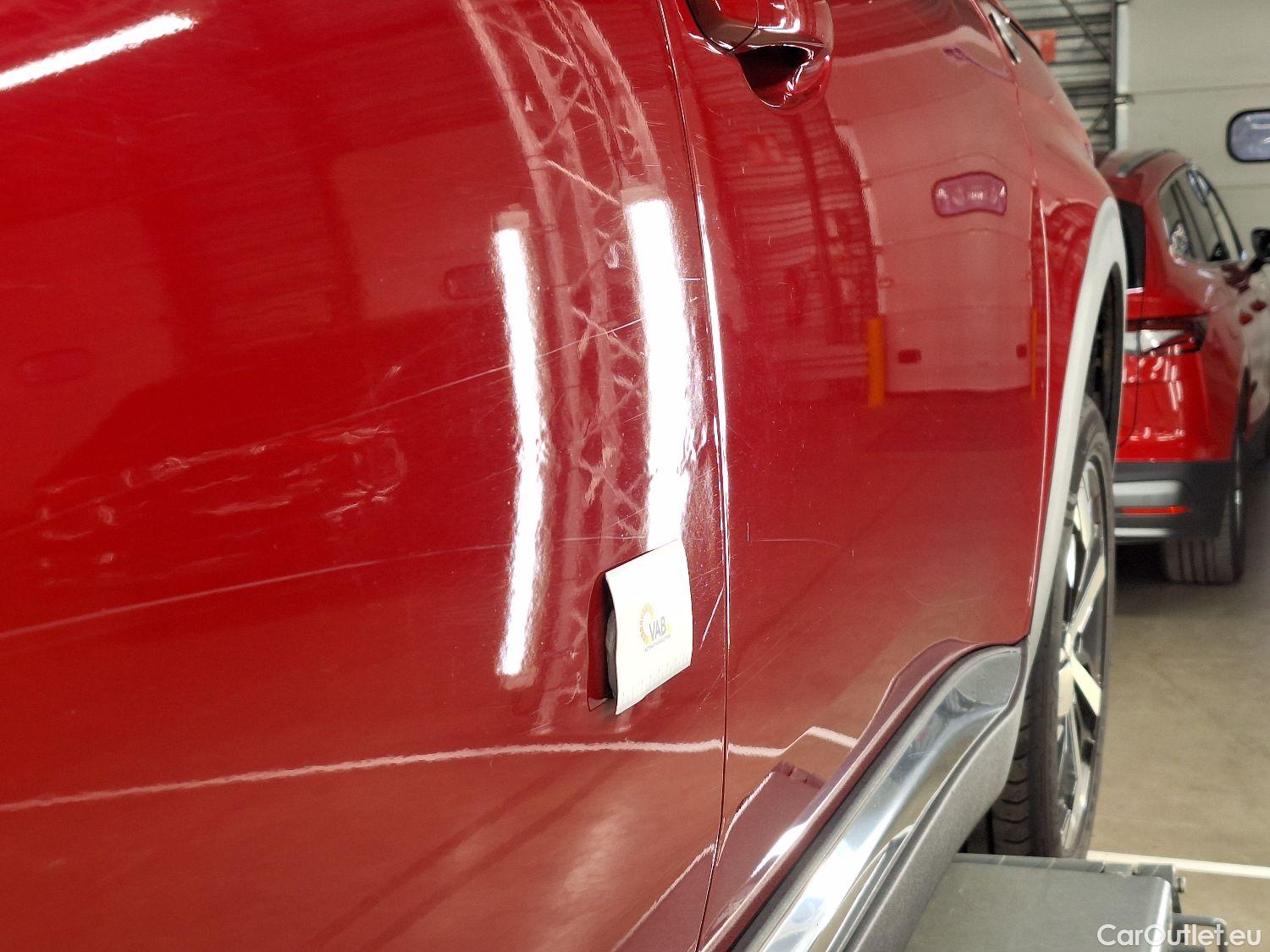  Peugeot  5008 Peugeot,  '16, Peugeot  1.5 BlueHDi 96kW S&S EAT8 Crossway 5d 7pl #19