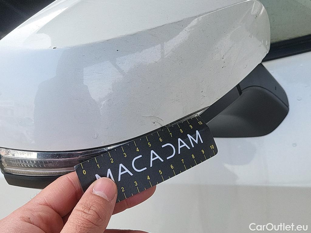  Toyota  RAV4 TOYOTA  / 2018 / 5P / todoterreno 2.5l PLUG-IN 300PH (e-CVT) Advance #26