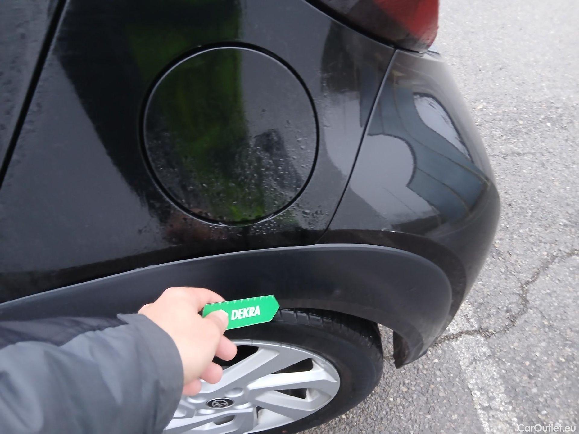  Toyota  Aygo X TOYOTA  Cross / 2022 / 5P / todoterreno 1.0 VVT-I 72CV Play #8