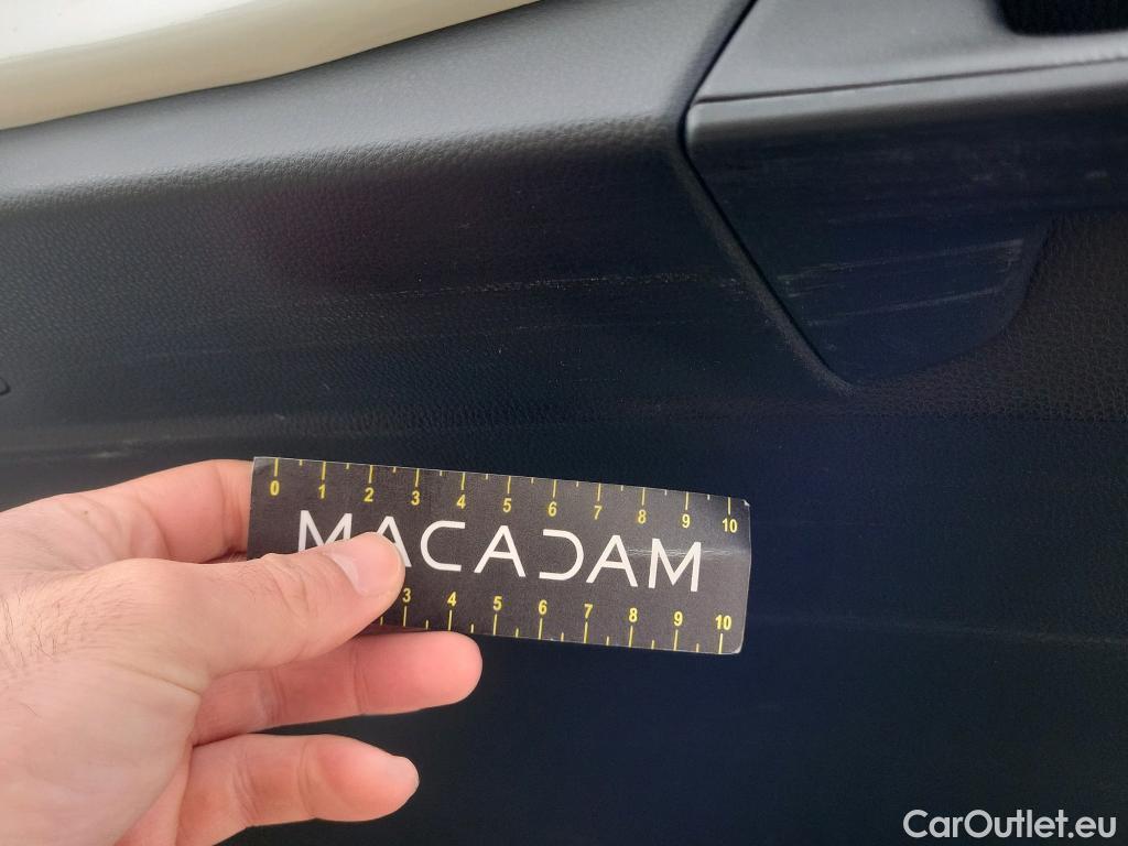  Toyota  RAV4 TOYOTA  / 2018 / 5P / todoterreno 2.5l PLUG-IN 300PH (e-CVT) Advance #10