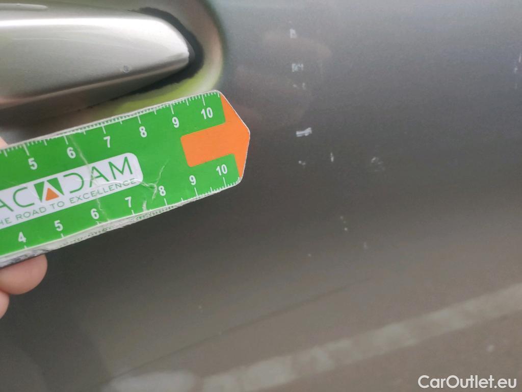  Lexus  IS LEXUS  / 2016 / 4P / sedán 2.5 300h Executive #15