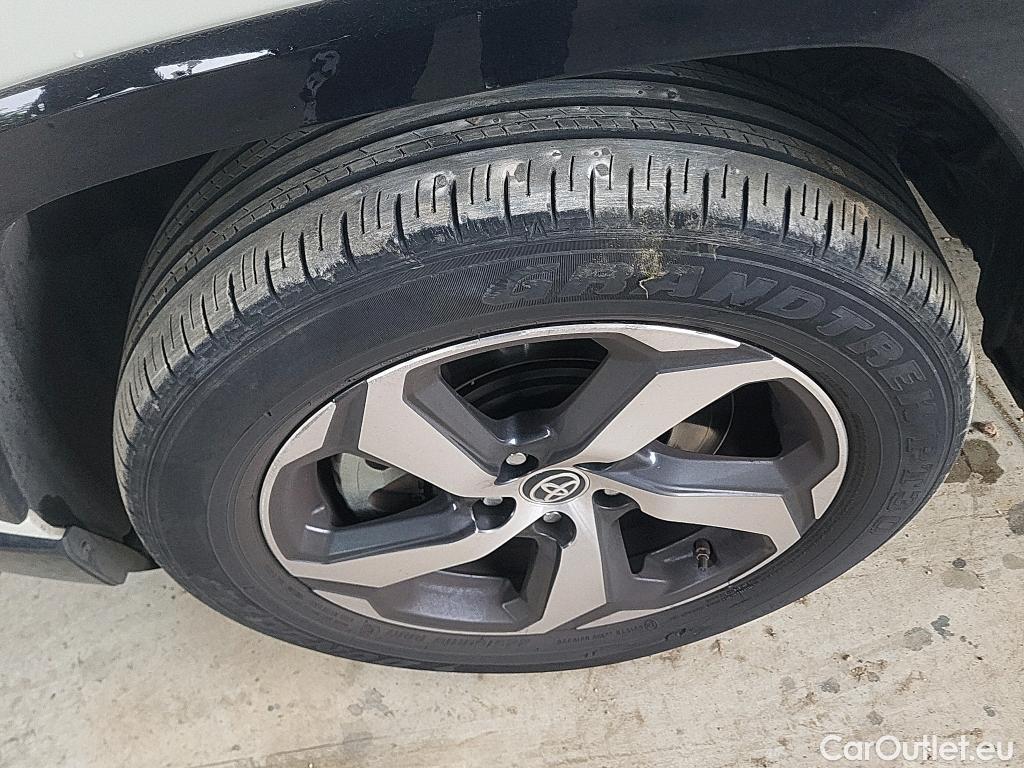  Toyota  RAV4 TOYOTA  / 2018 / 5P / todoterreno 2.5l PLUG-IN 300PH (e-CVT) Advance #34