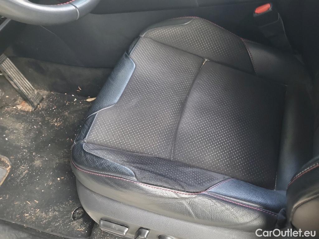  Toyota  RAV4 TOYOTA  / 2018 / 5P / todoterreno 2.5l PLUG-IN 300PH (e-CVT) Advance #5