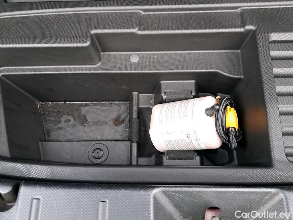  Land Rover  Discovery SUBARU XV / 2013 / 5P / todoterreno 2.0i Hybrid CVT Executive Plus #10