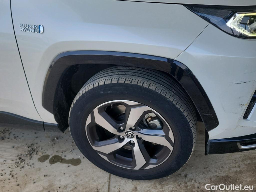  Toyota  RAV4 TOYOTA  / 2018 / 5P / todoterreno 2.5l PLUG-IN 300PH (e-CVT) Advance #21