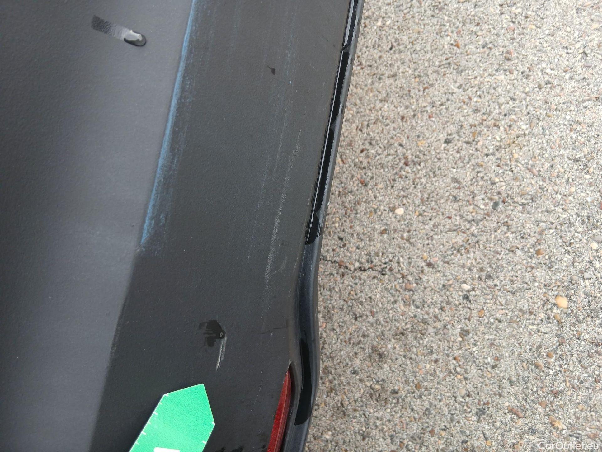  Toyota  C-HR TOYOTA  / 2016 / 5P / todoterreno 1.8 125H Advance (CX) #30