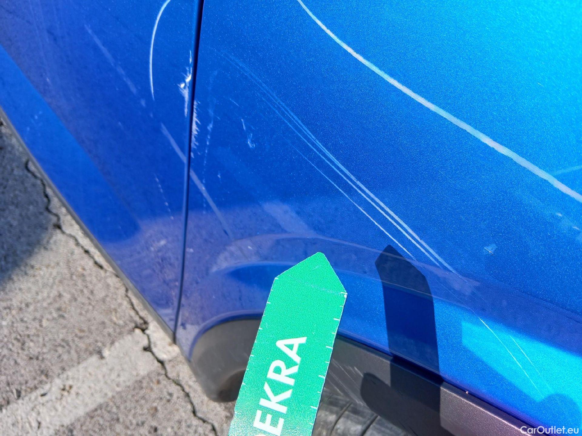  Nissan  Qashqai NISSAN  / 2021 / 5P / todoterreno DIG-T 103kW N-Connecta (Skyline Pack) #26