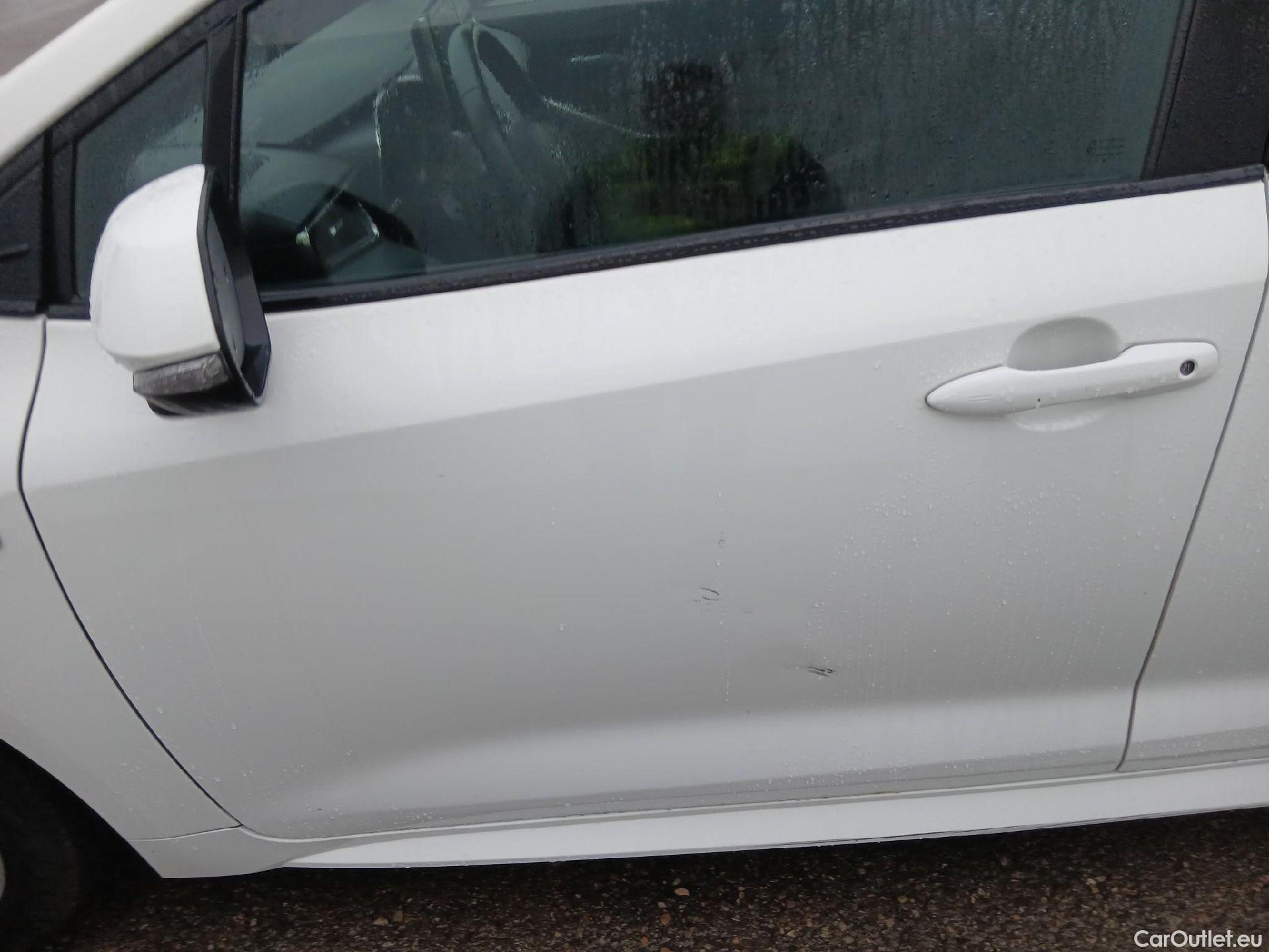  Toyota  Corolla TOYOTA  1.8 125H ACTIVE TECH E-CVT #9