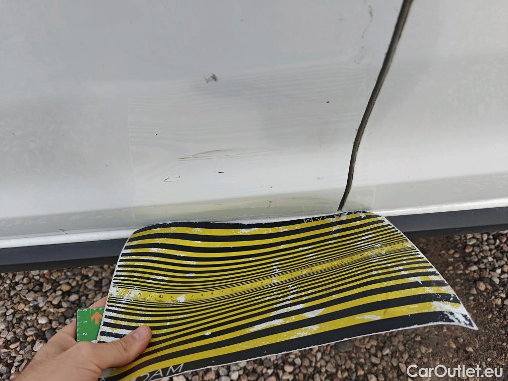  Dacia  Sandero DACIA  / 2016 / 5P / berlina con portón Stepway Essential Blue dCi 70kW (95CV) #9