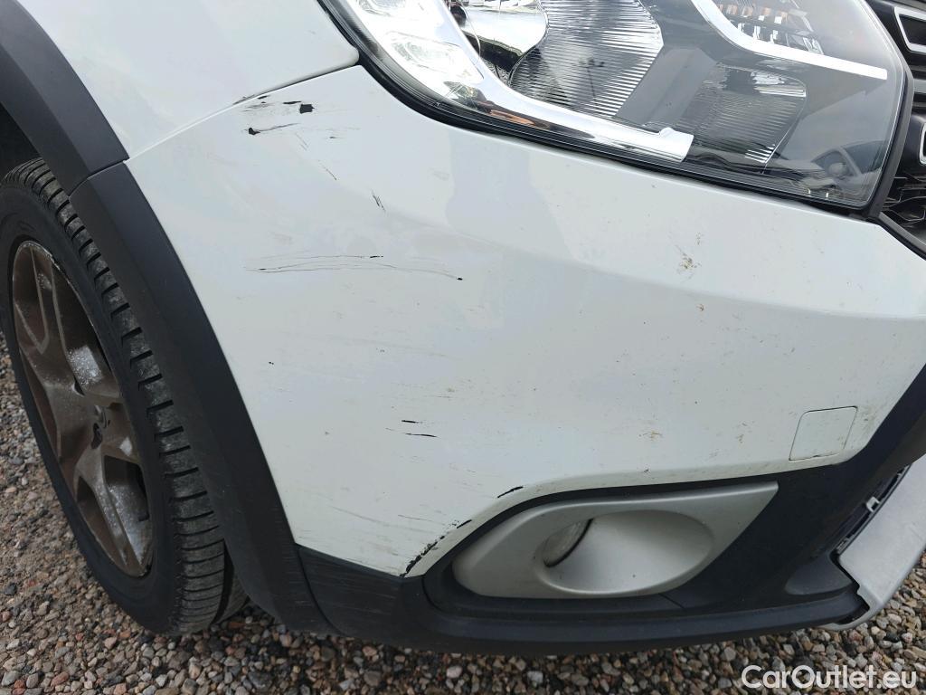  Dacia  Sandero DACIA  / 2016 / 5P / berlina con portón Stepway Essential Blue dCi 70kW (95CV) #38