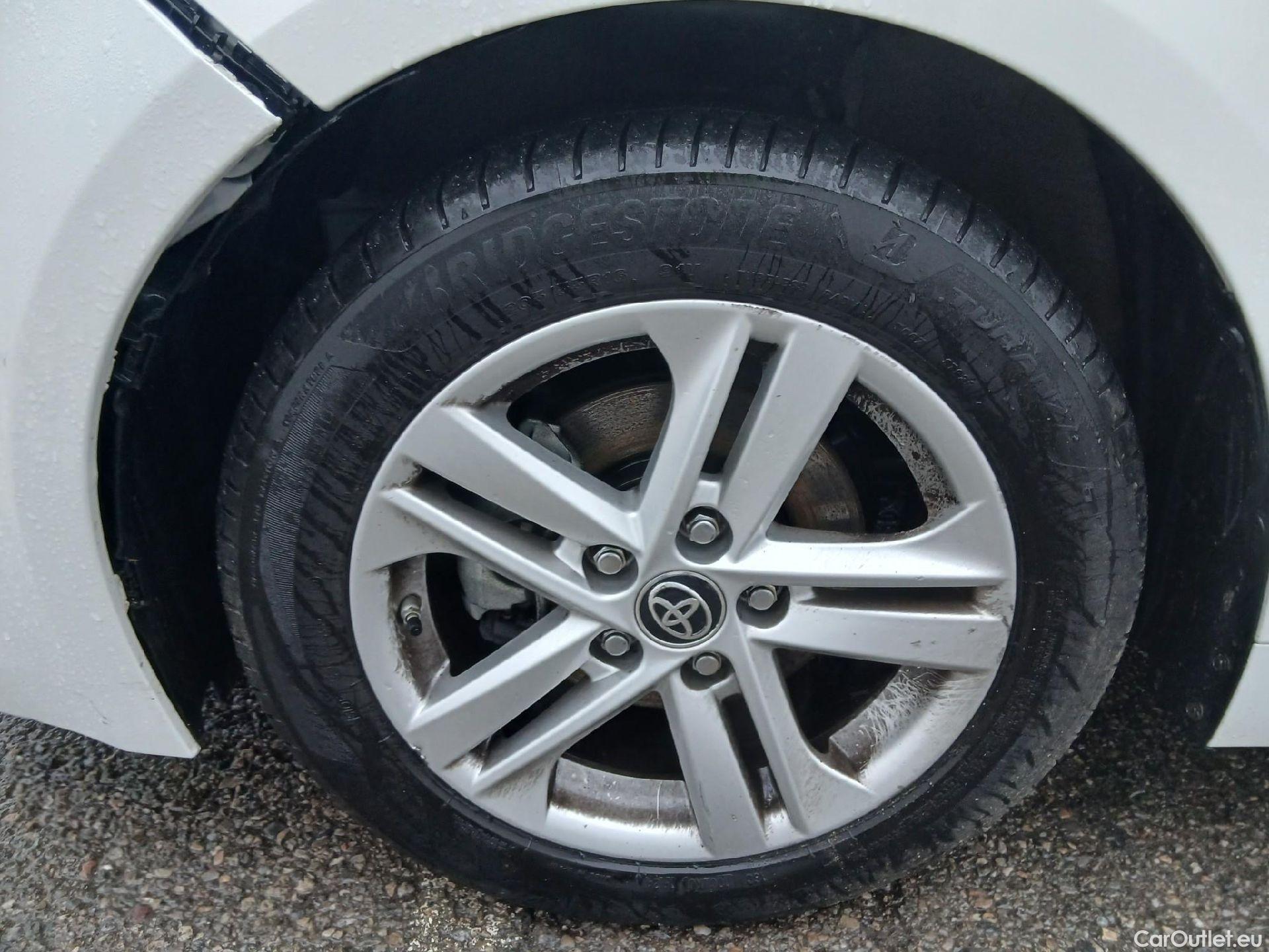  Toyota  Corolla TOYOTA  1.8 125H ACTIVE TECH E-CVT #7