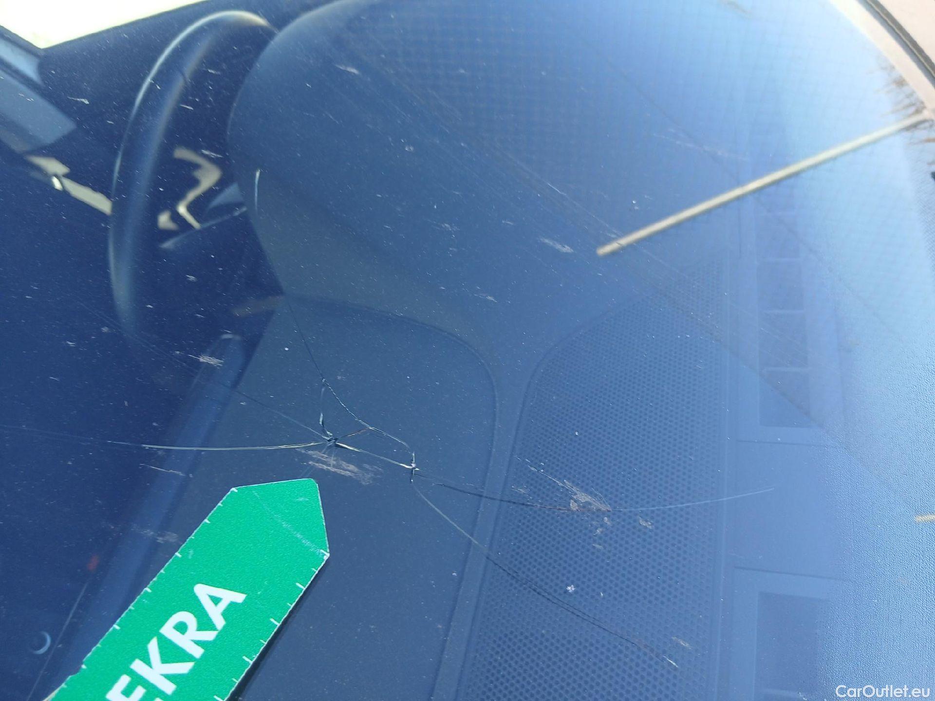  Skoda  KAMIQ SKODA  1.0 TSI 81kW (110CV) DSG Ambition (CX) #1