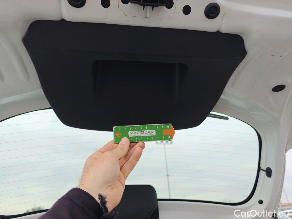  Dacia  Sandero DACIA  / 2016 / 5P / berlina con portón Stepway Essential Blue dCi 70kW (95CV) #27