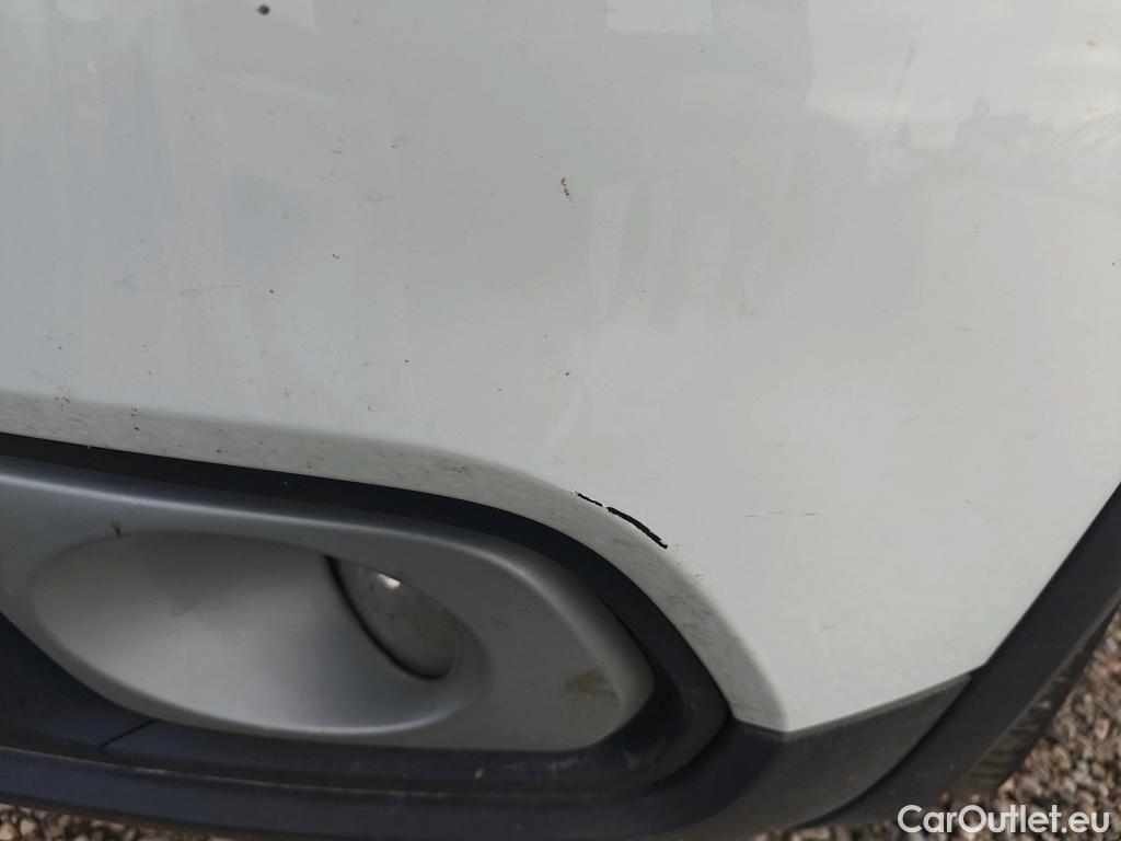  Dacia  Sandero DACIA  / 2016 / 5P / berlina con portón Stepway Essential Blue dCi 70kW (95CV) #39