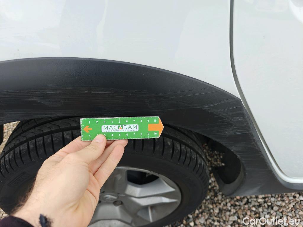  Dacia  Sandero DACIA  / 2016 / 5P / berlina con portón Stepway Essential Blue dCi 70kW (95CV) #56