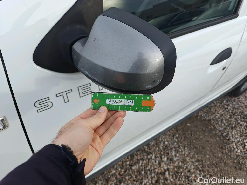  Dacia  Sandero DACIA  / 2016 / 5P / berlina con portón Stepway Essential Blue dCi 70kW (95CV) #49