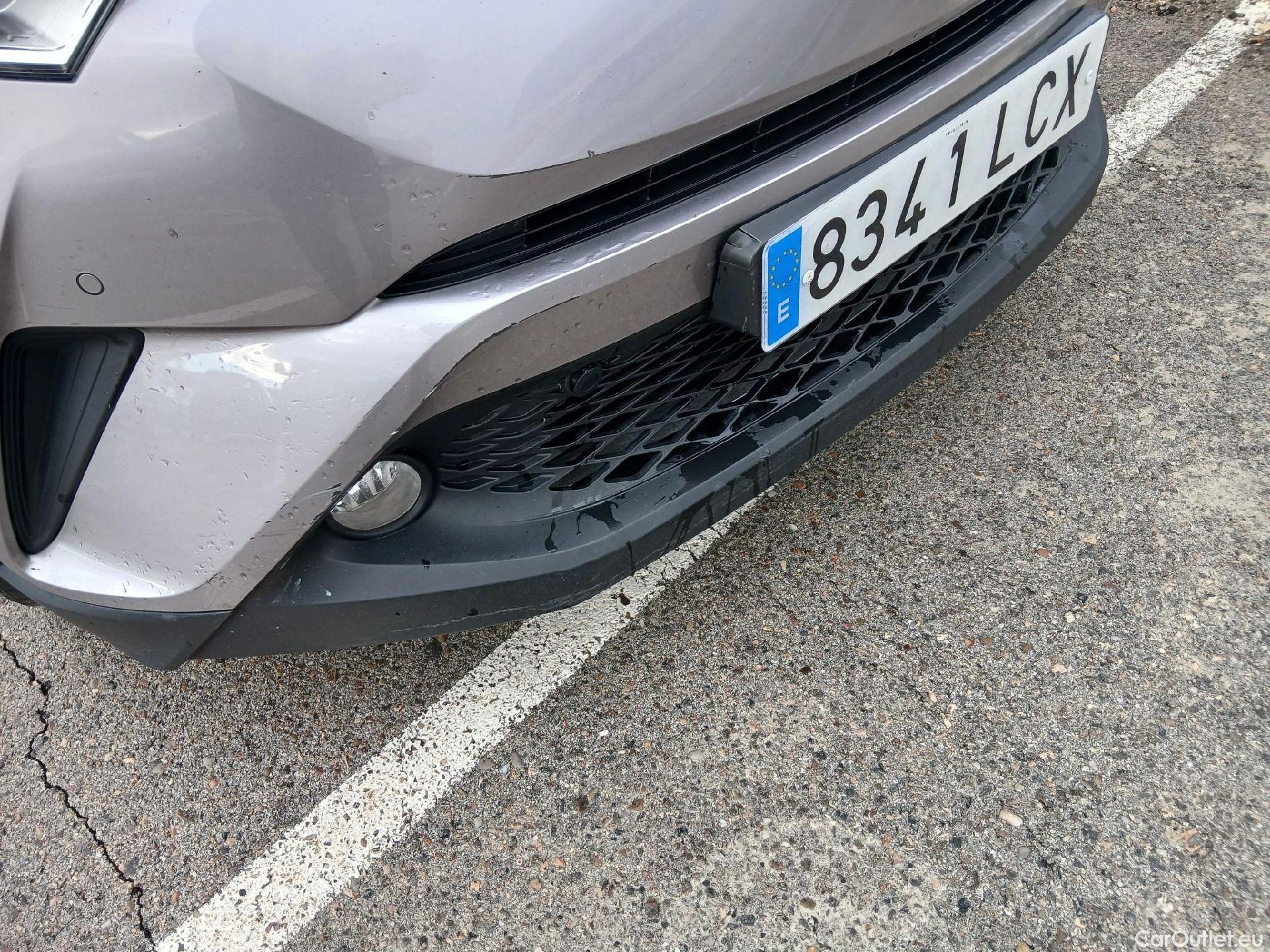  Toyota  C-HR TOYOTA  / 2016 / 5P / todoterreno 1.8 125H Advance (CX) #15