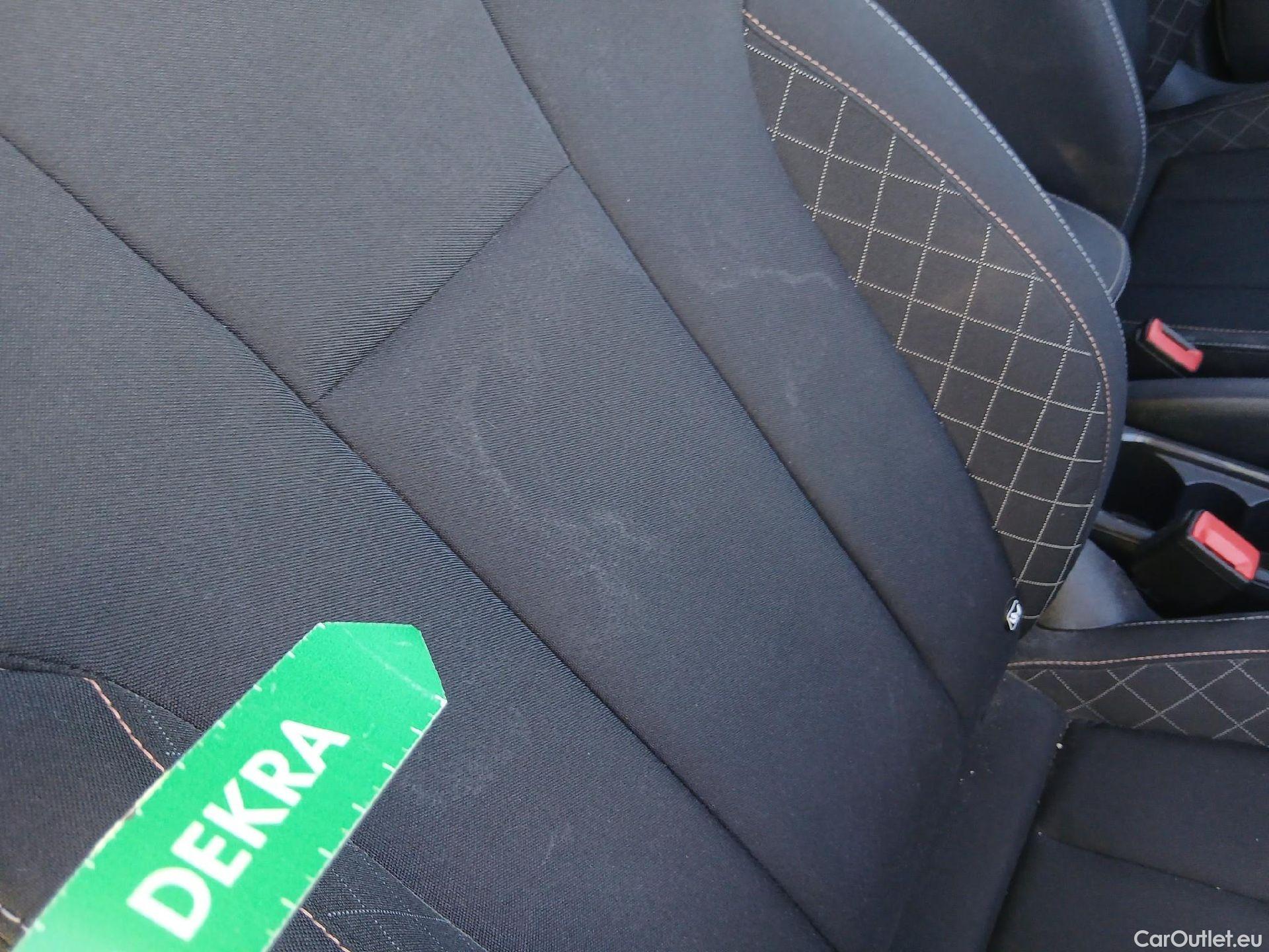  Skoda  KAMIQ SKODA  1.0 TSI 81kW (110CV) DSG Ambition (CX) #21