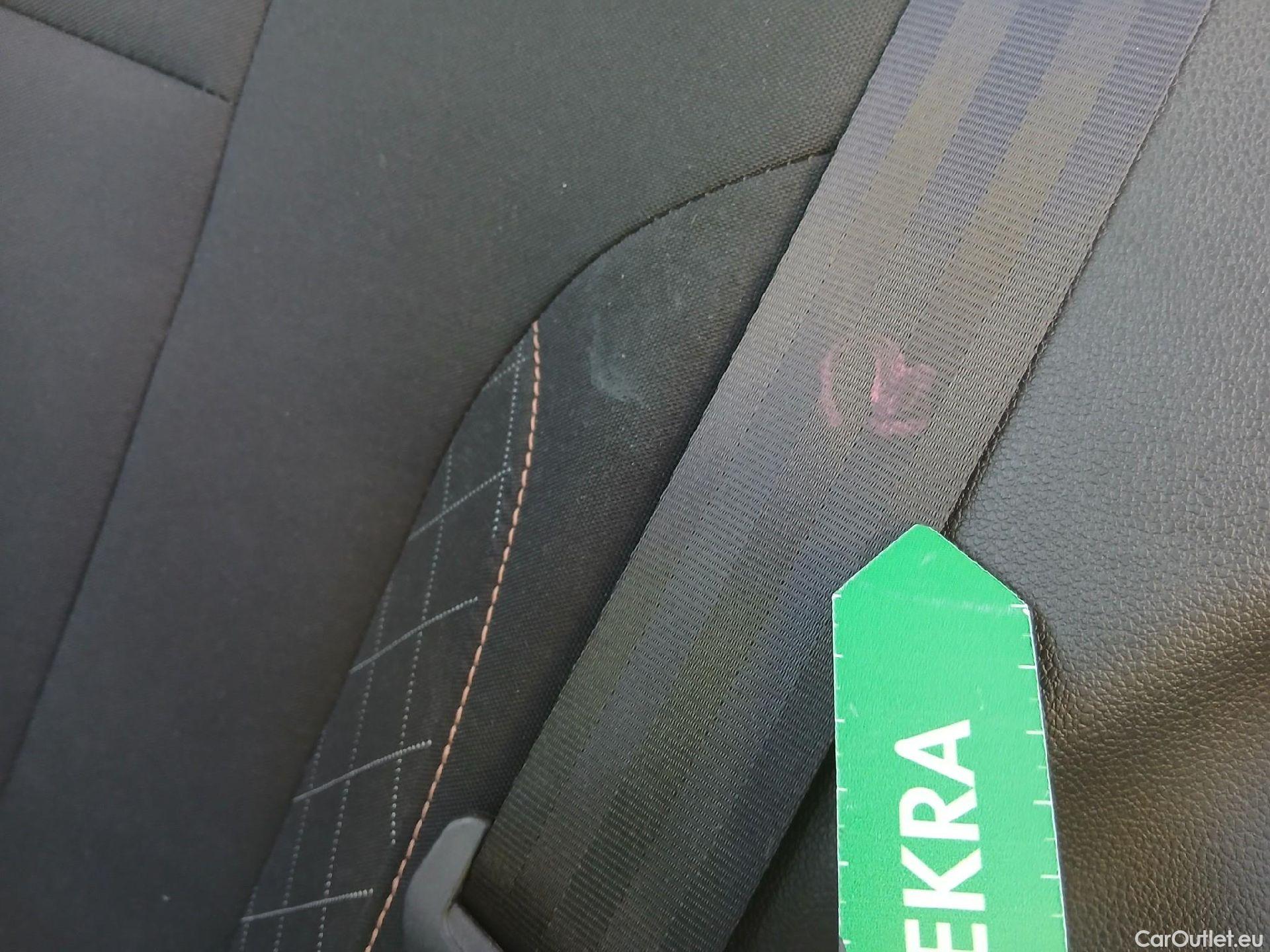  Skoda  KAMIQ SKODA  1.0 TSI 81kW (110CV) DSG Ambition (CX) #22