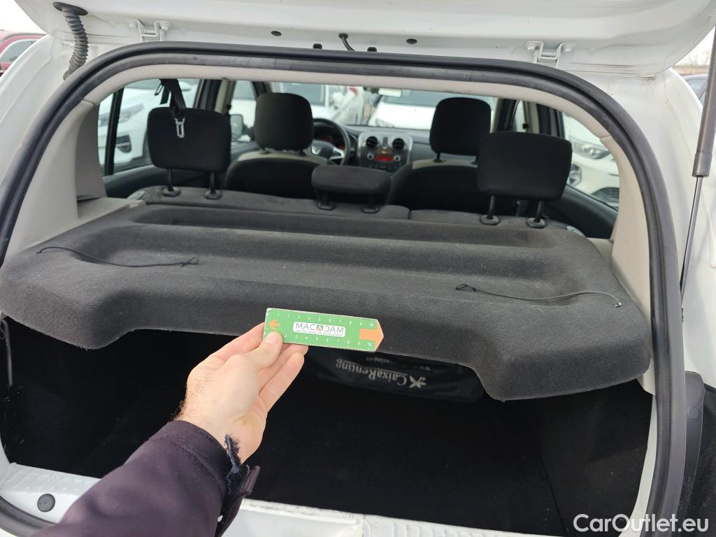  Dacia  Sandero DACIA  / 2016 / 5P / berlina con portón Stepway Essential Blue dCi 70kW (95CV) #34