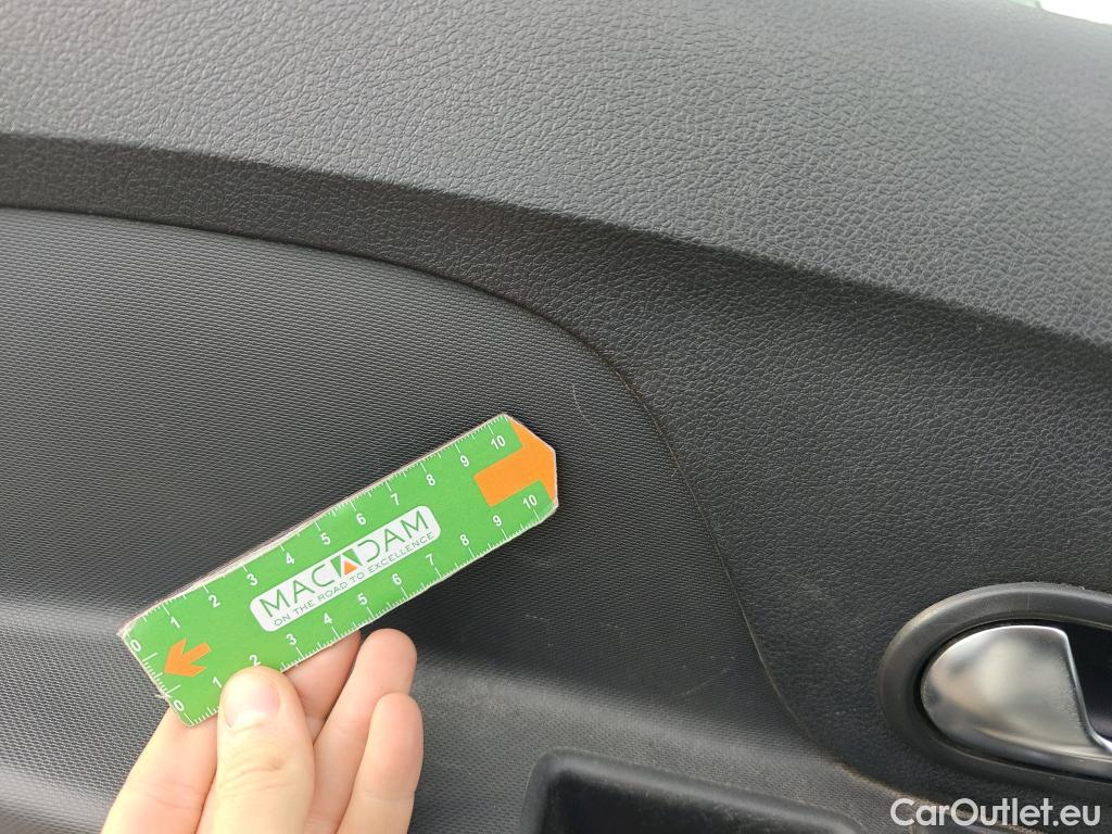  Dacia  Sandero DACIA  / 2016 / 5P / berlina con portón Stepway Essential Blue dCi 70kW (95CV) #31