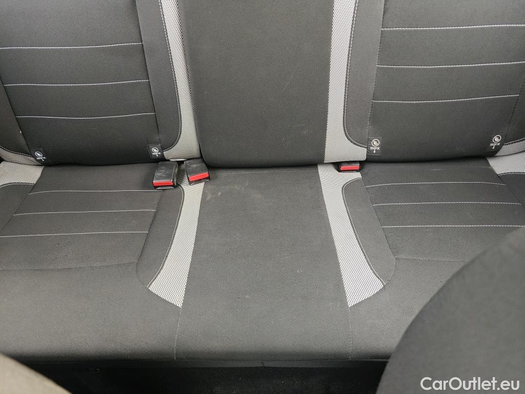  Dacia  Sandero DACIA  / 2016 / 5P / berlina con portón Stepway Essential Blue dCi 70kW (95CV) #21