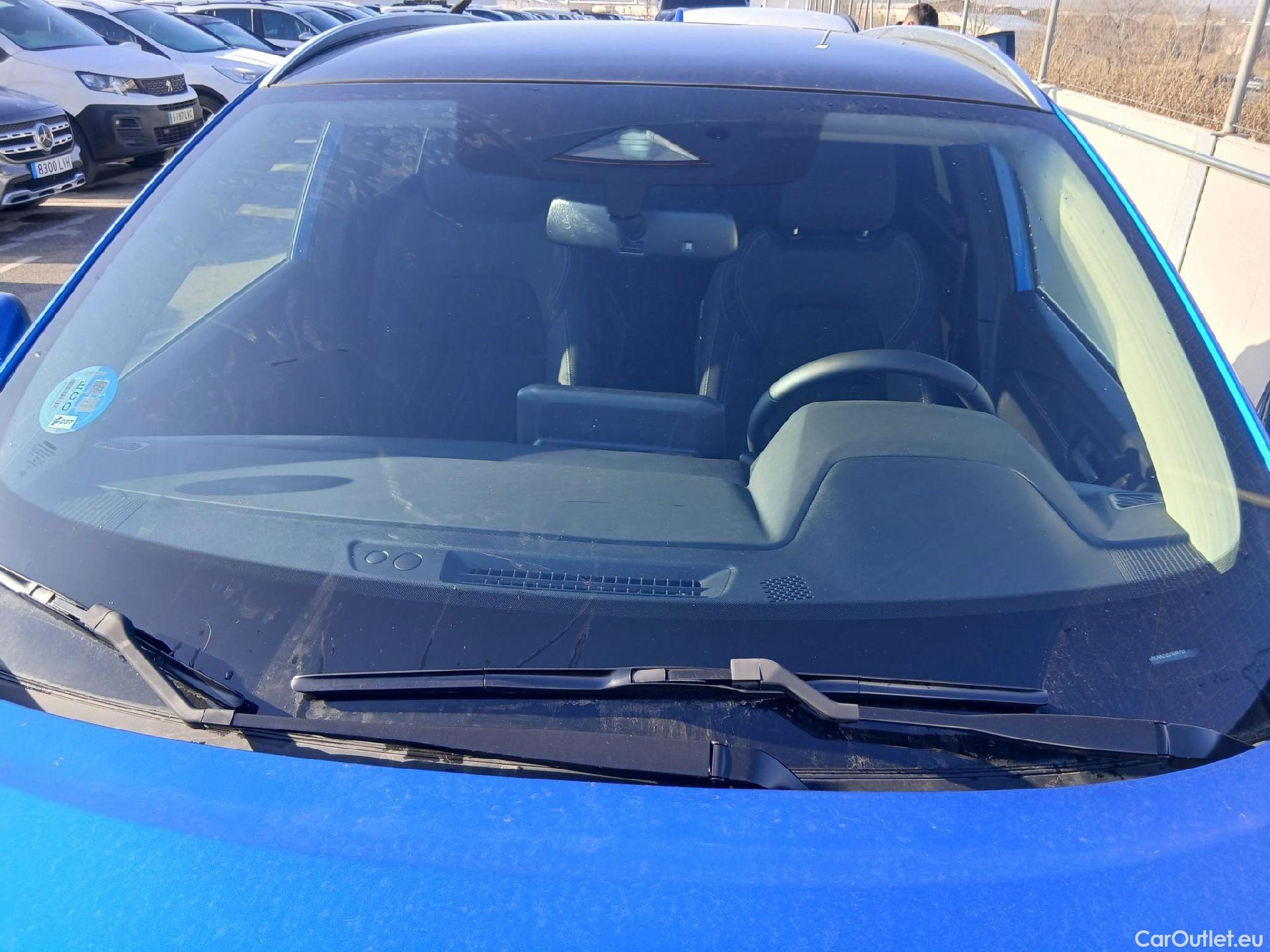  Nissan  Qashqai NISSAN  / 2021 / 5P / todoterreno DIG-T 103kW N-Connecta (Skyline Pack) #3