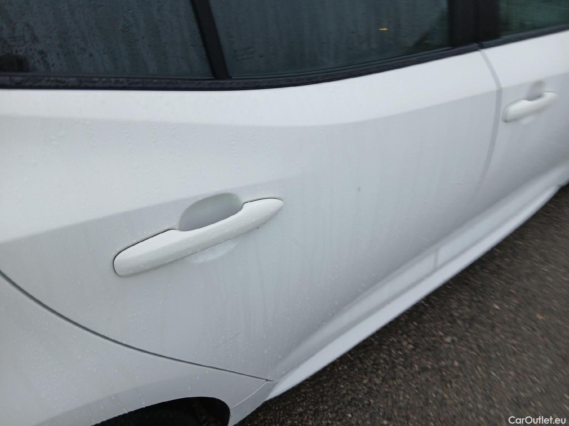  Toyota  Corolla TOYOTA  1.8 125H ACTIVE TECH E-CVT #20