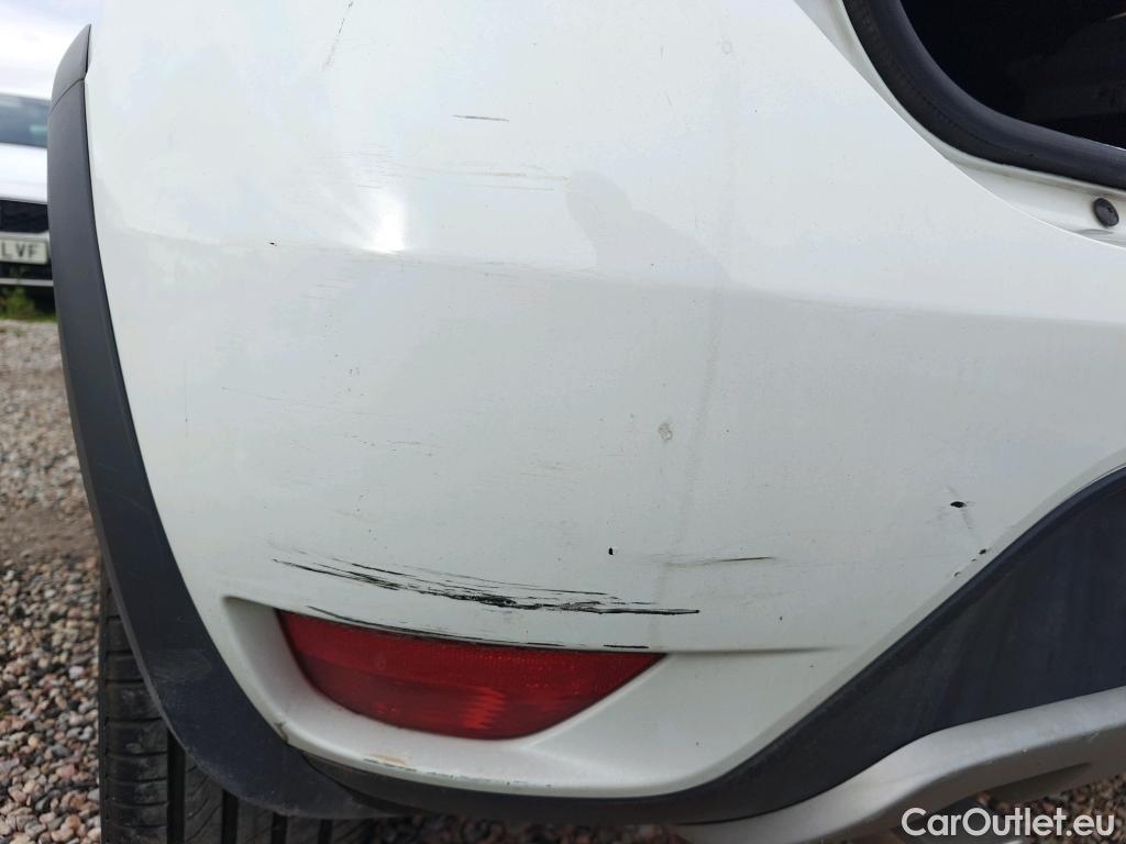  Dacia  Sandero DACIA  / 2016 / 5P / berlina con portón Stepway Essential Blue dCi 70kW (95CV) #17