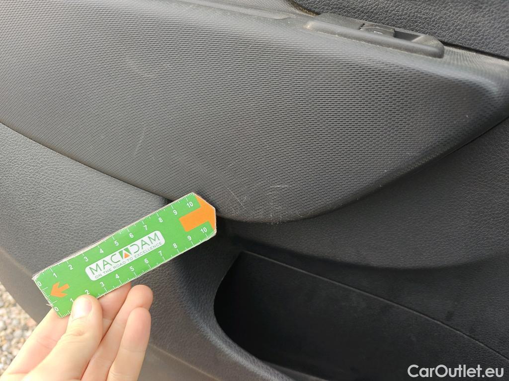  Dacia  Sandero DACIA  / 2016 / 5P / berlina con portón Stepway Essential Blue dCi 70kW (95CV) #30