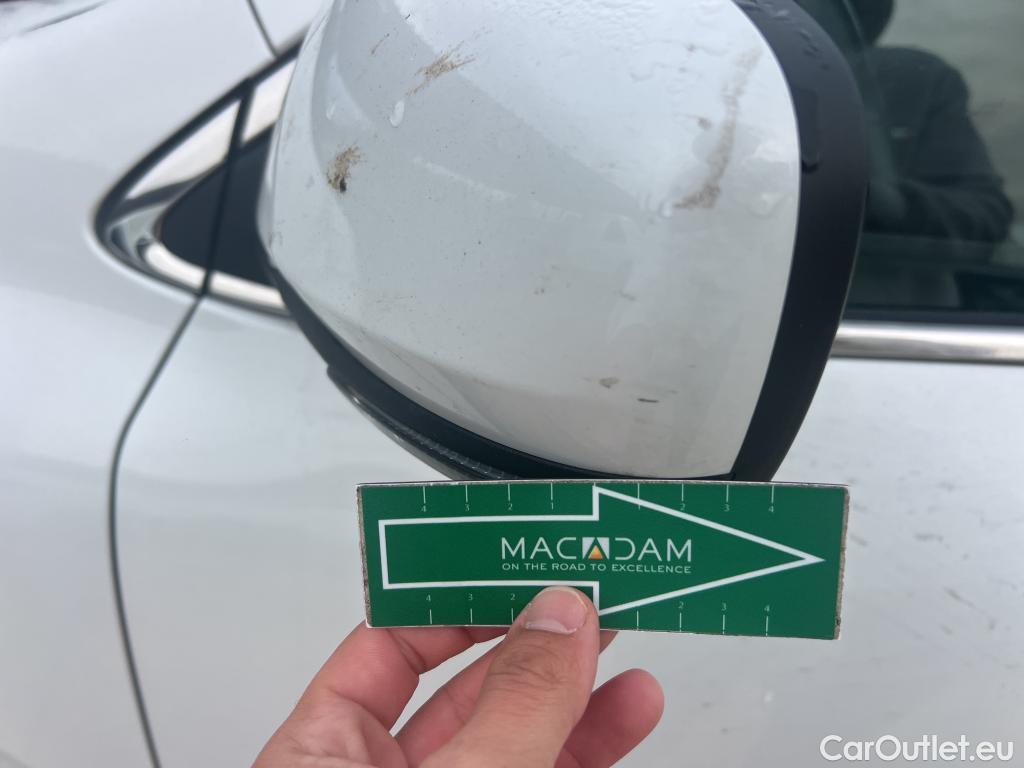  Renault  Kadjar RENAULT  / 2019 / 5P / crossover Zen GPF TCe 103kW (140CV) EDC #29