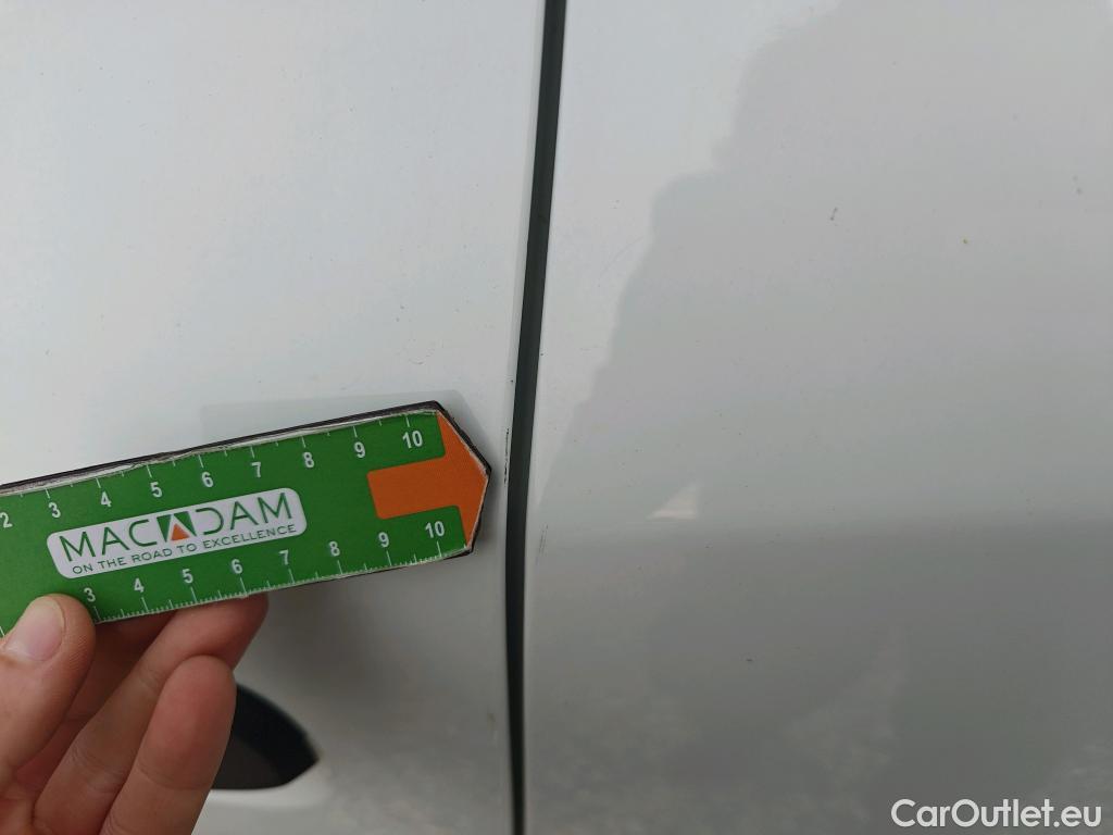  Dacia  Sandero DACIA  / 2016 / 5P / berlina con portón Stepway Essential Blue dCi 70kW (95CV) #66