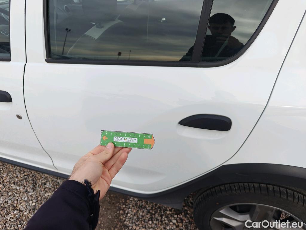  Dacia  Sandero DACIA  / 2016 / 5P / berlina con portón Stepway Essential Blue dCi 70kW (95CV) #65