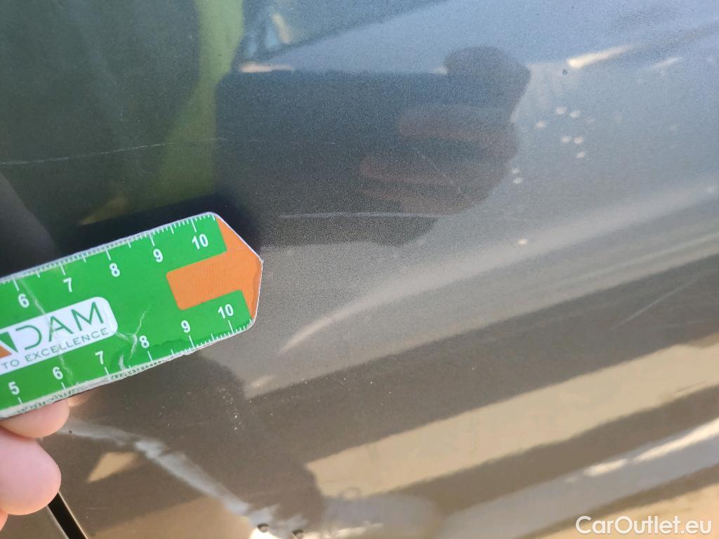  Skoda  Fabia SKODA  / 2021 / 5P / berlina con portón 1.0 TSI 81KW (110CV) DSG Style #6